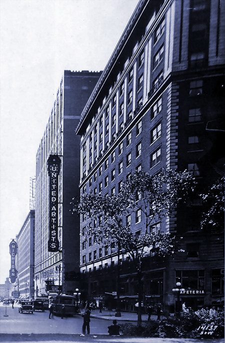 United Artists Theatre - Old Photo (newer photo)